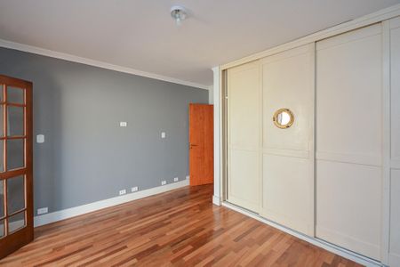 Casa para alugar com 195m², 4 quartos e 2 vagasQuarto 3