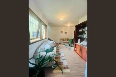 Foto 02 de casa à venda com 2 quartos, 158m² em Jardim do Mar, São Bernardo do Campo