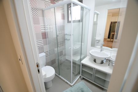 Banheiro de apartamento para alugar com 1 quarto, 39m² em Cambuí, Campinas