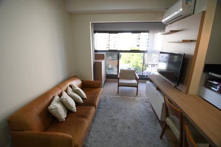 Sala de apartamento para alugar com 1 quarto, 39m² em Cambuí, Campinas