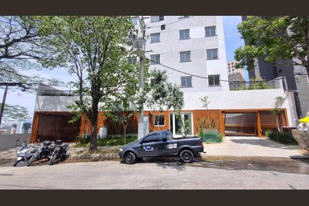 Apartamento à venda com 42m², 2 quartos e 1 vaga Apartamento à venda com 42m², 2 quartos e 1 vagaFachada