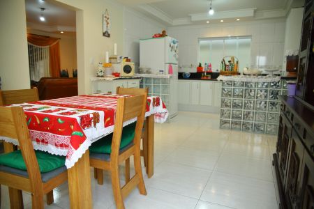 Casa à venda com 192m², 3 quartos e 3 vagasCopa