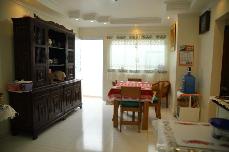 Casa à venda com 192m², 3 quartos e 3 vagasCopa