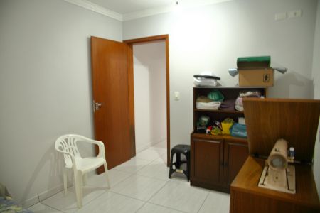 Casa à venda com 192m², 3 quartos e 3 vagasQuarto de Serviço