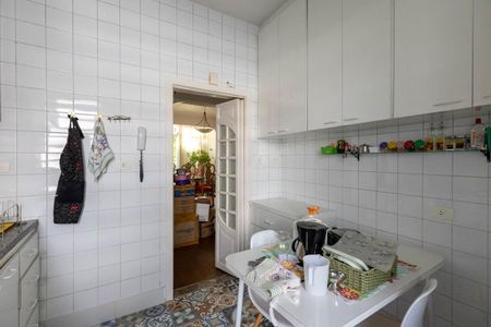 Apartamento à venda com 98m², 2 quartos e 1 vagaCozinha