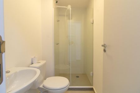 Apartamento para alugar com 38m², 2 quartos e sem vaga Apartamento para alugar com 38m², 2 quartos e sem vagaBanheiro