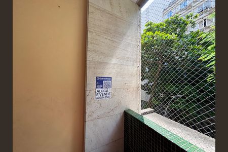 Apartamento para alugar com 288m², 3 quartos e 1 vagaPlaca