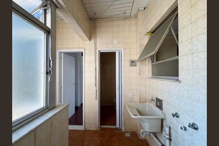 Apartamento para alugar com 288m², 3 quartos e 1 vagaÁrea de serviço