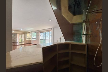 Apartamento para alugar com 288m², 3 quartos e 1 vagaSala