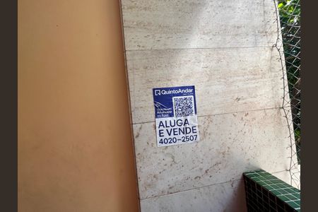 Apartamento para alugar com 288m², 3 quartos e 1 vagaPlaca