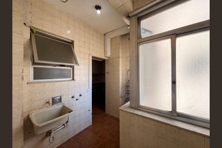 Apartamento para alugar com 288m², 3 quartos e 1 vagaÁrea de serviço