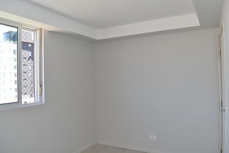 Quarto 1 de apartamento para alugar com 2 quartos, 119m² em Tingui, Curitiba