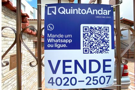 Casa à venda com 320m², 4 quartos e 5 vagasPlaca