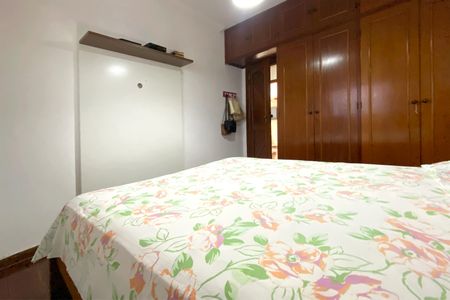 Casa à venda com 320m², 4 quartos e 5 vagasQuarto 2