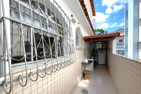 Casa à venda com 320m², 4 quartos e 5 vagasÁrea de Serviço