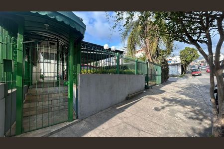 Apartamento à venda com 50m², 2 quartos e 1 vaga Apartamento à venda com 50m², 2 quartos e 1 vagaFachada