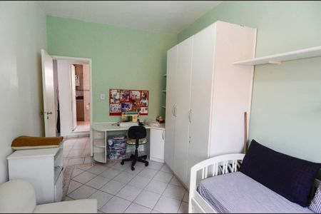 Casa à venda com 223m², 4 quartos e sem vaga Casa à venda com 223m², 4 quartos e sem vagaQuarto 3