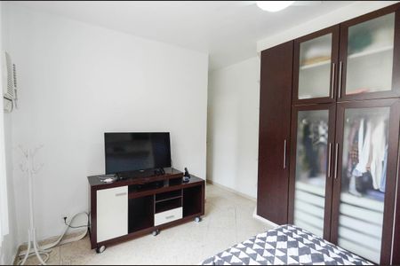 Casa à venda com 223m², 4 quartos e sem vaga Casa à venda com 223m², 4 quartos e sem vagaSuíte