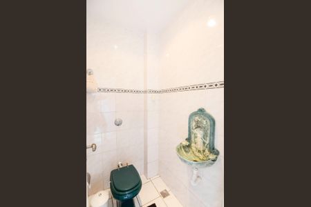 Casa à venda com 223m², 4 quartos e sem vaga Casa à venda com 223m², 4 quartos e sem vagaLavabo