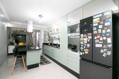 Casa à venda com 140m², 2 quartos e 1 vaga Casa à venda com 140m², 2 quartos e 1 vagaSala