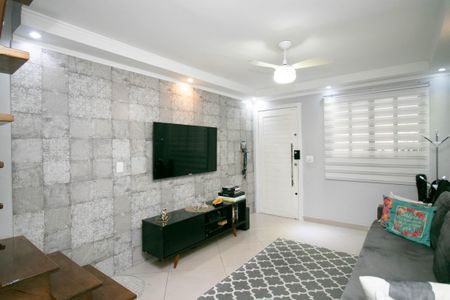 Casa à venda com 140m², 2 quartos e 1 vaga Casa à venda com 140m², 2 quartos e 1 vagaSala