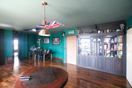 Apartamento à venda com 141m², 1 quarto e 2 vagasSala