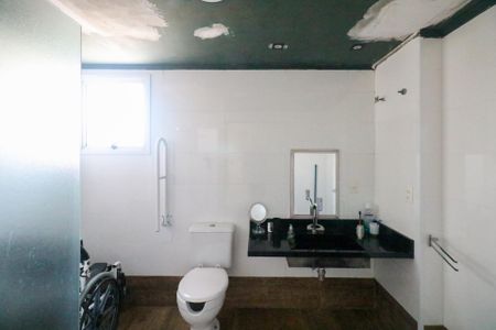 Apartamento à venda com 141m², 1 quarto e 2 vagasBanheiro da Suíte