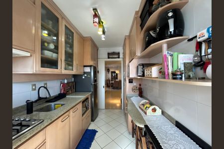 Apartamento à venda com 127m², 3 quartos e 2 vagasCozinha