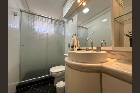 Apartamento à venda com 127m², 3 quartos e 2 vagasBanheiro 2