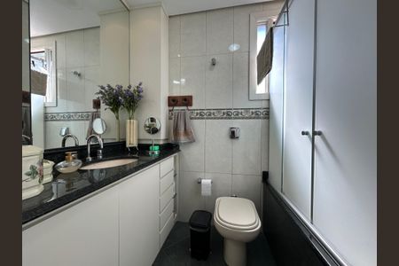 Apartamento à venda com 127m², 3 quartos e 2 vagasBanheiro