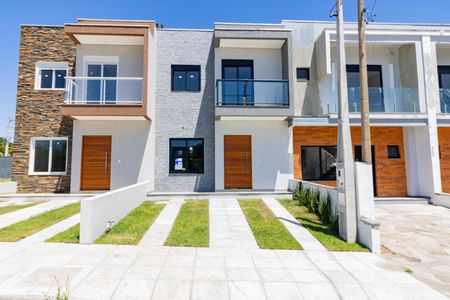 Casa de condomínio à venda com 122m², 3 quartos e 2 vagasFachada