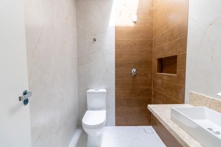 Casa de condomínio à venda com 122m², 3 quartos e 2 vagasBanheiro da Suíte