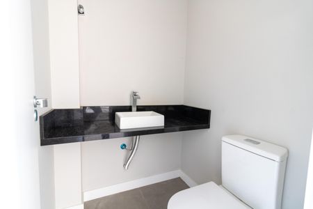 Casa de condomínio à venda com 122m², 3 quartos e 2 vagasLavabo