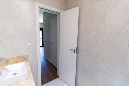 Casa de condomínio à venda com 122m², 3 quartos e 2 vagasBanheiro da Suíte