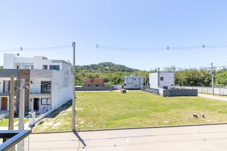 Casa de condomínio à venda com 122m², 3 quartos e 2 vagasVista do Quarto 1