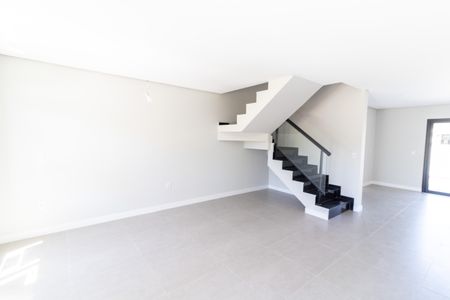 Casa de condomínio à venda com 122m², 3 quartos e 2 vagasSala