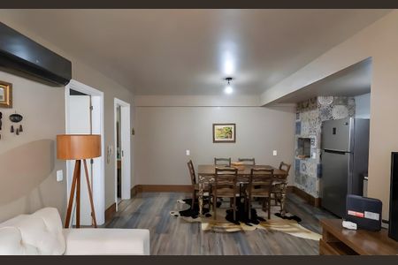 Sala de apartamento para alugar com 1 quarto, 45m² em Bela Vista, Porto Alegre