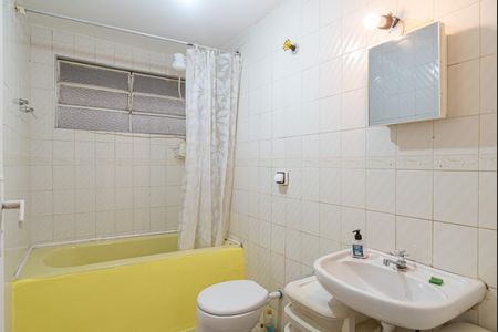 Apartamento à venda com 40m², 1 quarto e sem vagaBanheiro