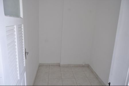 Apartamento para alugar com 74m², 2 quartos e 2 vagasQuarto de Serviço