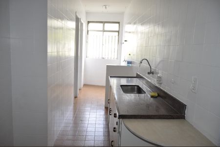 Apartamento para alugar com 74m², 2 quartos e 2 vagasCozinha