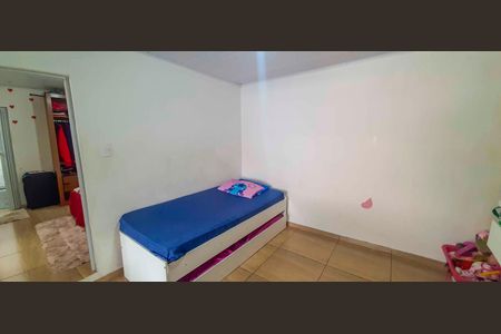 Sala de casa à venda com 1 quarto, 140m² em Vila Yolanda, Osasco