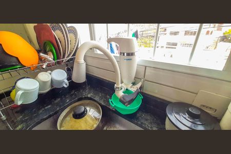 Casa à venda com 140m², 1 quarto e sem vaga Casa à venda com 140m², 1 quarto e sem vagaCozinha