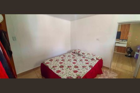 Casa à venda com 140m², 1 quarto e sem vaga Casa à venda com 140m², 1 quarto e sem vagaSuíte