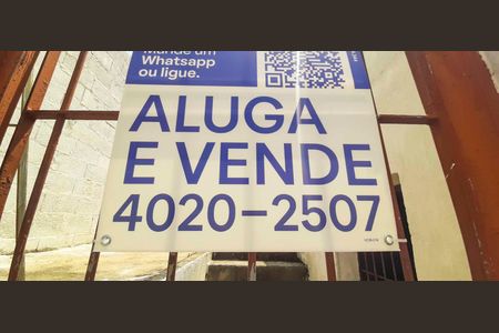 Casa à venda com 140m², 1 quarto e sem vaga Casa à venda com 140m², 1 quarto e sem vagaPlaquinha