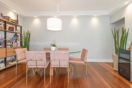 Apartamento à venda com 102m², 3 quartos e 2 vagasSala