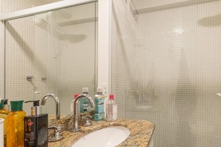 Apartamento à venda com 102m², 3 quartos e 2 vagasBanheiro Social