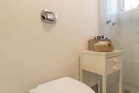 Apartamento à venda com 102m², 3 quartos e 2 vagasBanheiro da Suíte