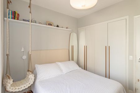 Apartamento à venda com 102m², 3 quartos e 2 vagasQuarto 1