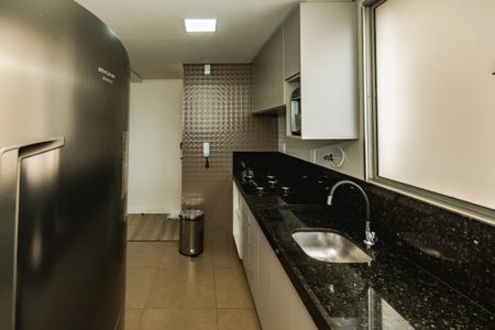 Apartamento à venda com 97m², 3 quartos e 2 vagasBanheiro Social