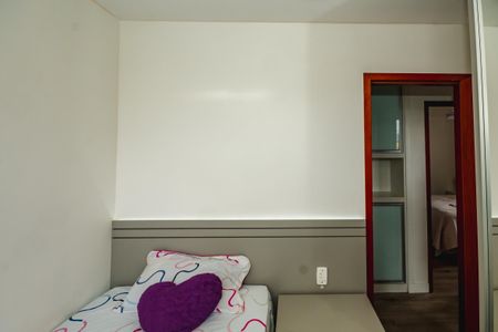 Apartamento à venda com 97m², 3 quartos e 2 vagasQuarto 